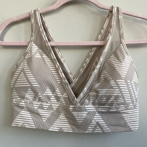 Aerie Chill Play Move Beige Cream Geometric Sports Bra with Removable Padding